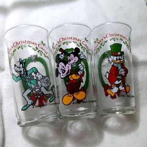 Disney coca cola coke glasses christmas carol vint